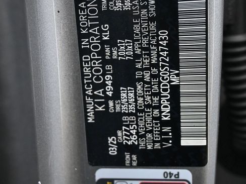 Used 2025 Kia Sportage LX image 36