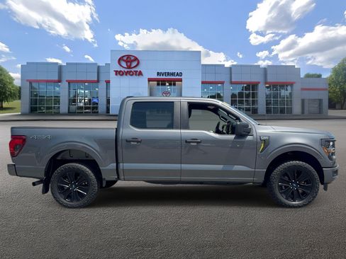 Used 2025 Ford F150 STX w/ Equipment Group 200A AWD/4WD image 3