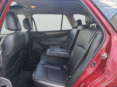Used 2015 Subaru Outback 2.5i Limited AWD/4WD image 17
