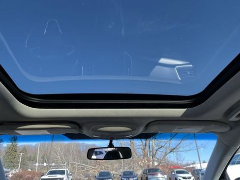 Used 2015 Ford Edge SEL w/ Equipment Group 201A image 18