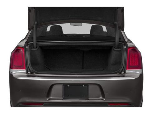 Used 2018 Chrysler 300 C w/ Sun, Sound & Nav Package RWD image 15