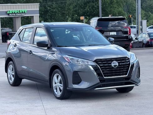 Used 2024 Nissan Kicks S FWD image 43