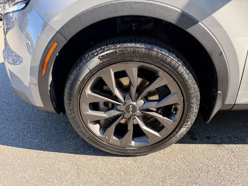 Used 2023 Kia Sorento SX Prestige AWD/4WD image 9