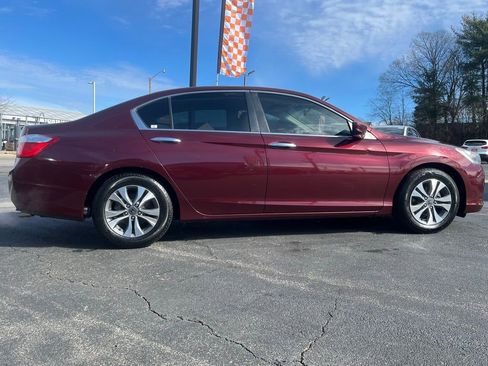 Used 2013 Honda Accord LX image 9