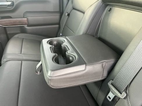 Used 2022 GMC Sierra 1500 SLT w/ SLT Premium Plus Package image 43