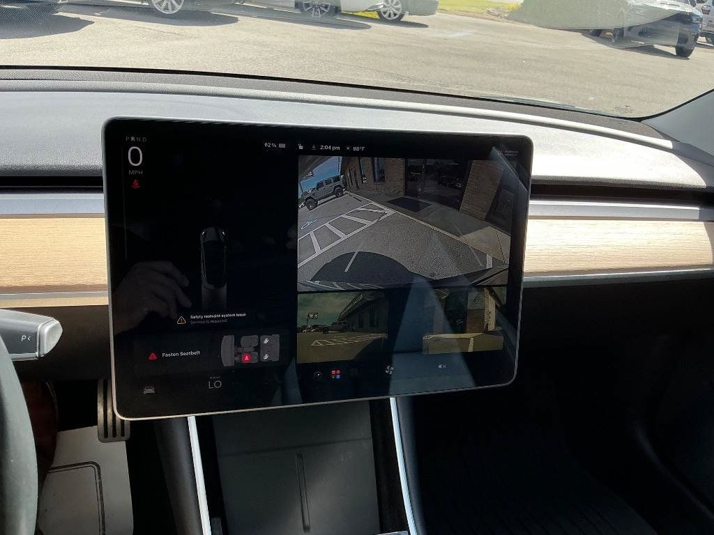 Used 2018 Tesla Model 3 Long Range AWD/4WD image 22