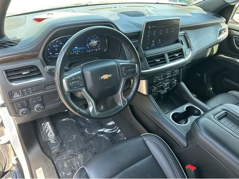 Certified 2024 Chevrolet Suburban Premier AWD/4WD image 24