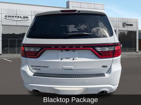 Used 2018 Dodge Durango R/T w/ Blacktop Package RWD image 4