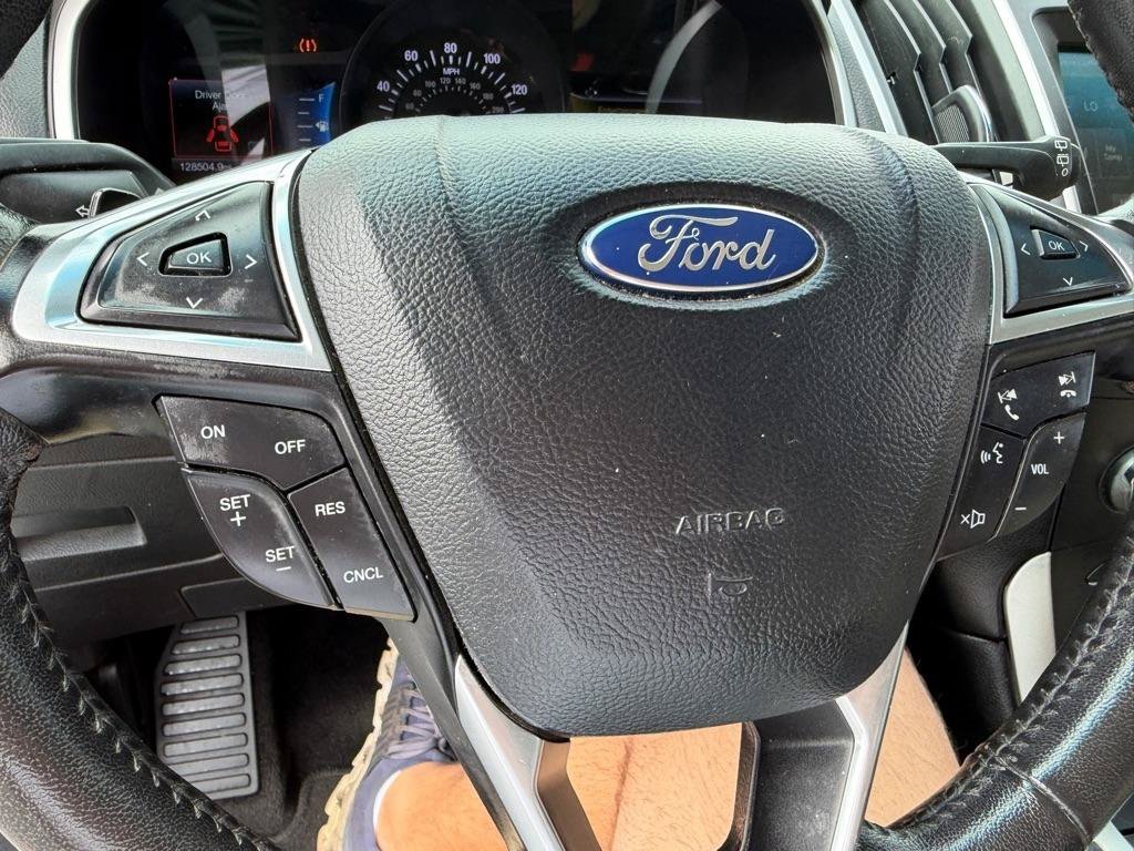 Used 2015 Ford Edge SEL w/ Equipment Group 201A AWD/4WD image 40