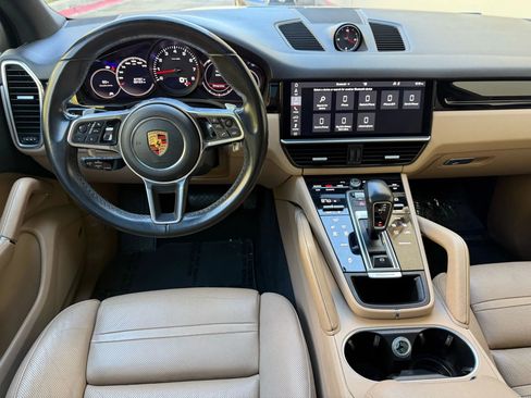 Used 2019 Porsche Cayenne image 14