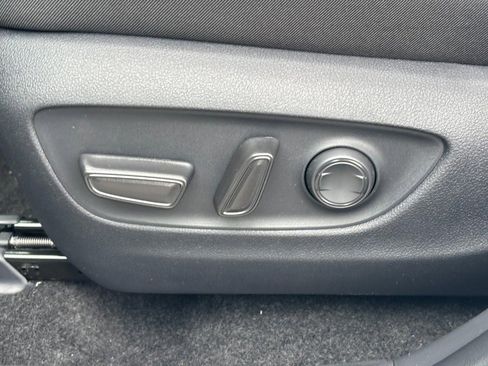 New 2025 Toyota RAV4 XLE image 19