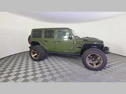 Used 2024 Jeep Wrangler Unlimited AWD/4WD image 34