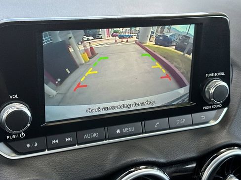 Used 2025 Nissan Sentra S FWD image 15
