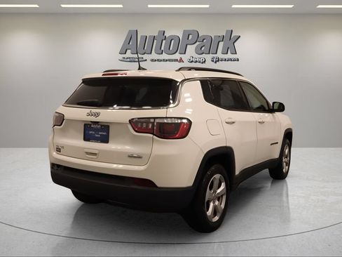 Certified 2020 Jeep Compass Latitude w/ Cold Weather Group AWD/4WD image 7