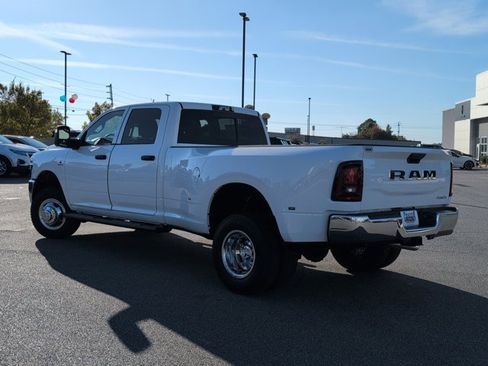 New 2026 RAM 3500 Tradesman image 9