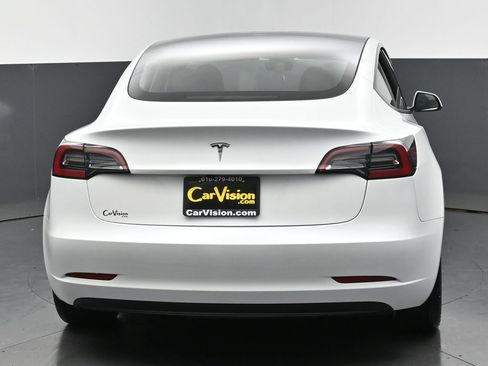 Used 2023 Tesla Model 3 Standard Range RWD image 4