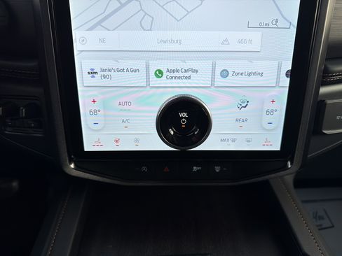 Used 2024 Ford Expedition Max Platinum image 29