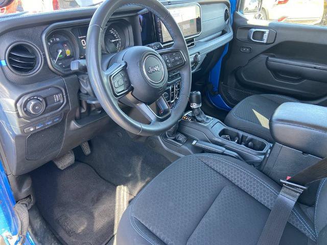 Used 2024 Jeep Wrangler Unlimited Rubicon 4xe AWD/4WD image 6