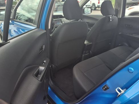 Used 2025 Nissan Kicks Play S FWD image 17