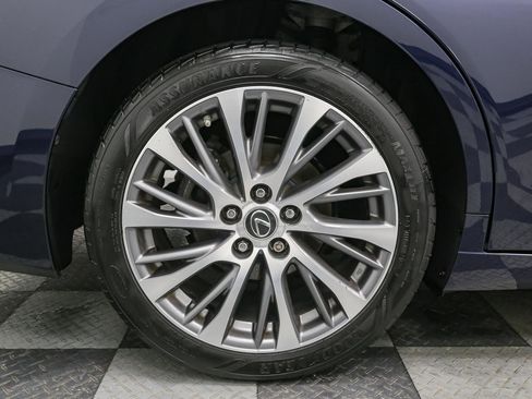 Used 2019 Lexus ES 350 image 15