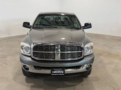 Used 2008 Dodge Ram 2500 Truck SXT AWD/4WD image 4