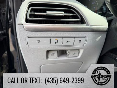 Used 2021 Hyundai Palisade SEL w/ Premium Package image 16