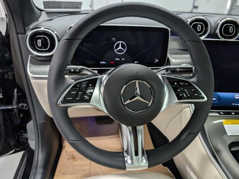 New 2026 Mercedes-Benz GLC 300 4MATIC image 33