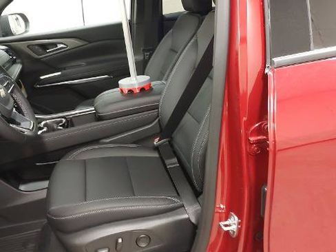 New 2026 Chevrolet Traverse LT w/ Sun and Wheel Package image 22