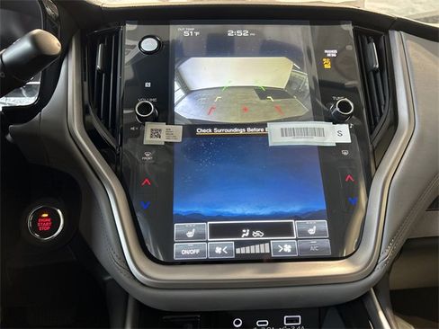 Used 2025 Subaru Legacy Premium image 18