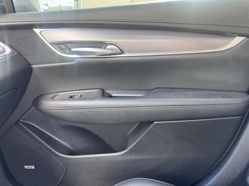 Used 2019 Cadillac XT5 Premium Luxury FWD image 12