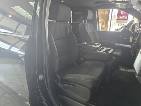 Used 2017 Chevrolet Silverado 1500 LT w/ All Star Edition image 13