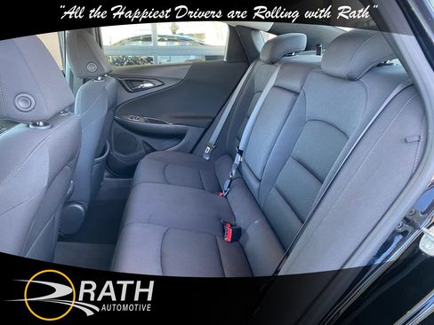 Used 2024 Chevrolet Malibu LT FWD image 19