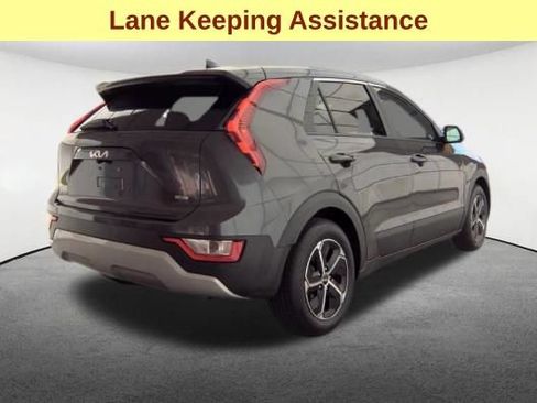 Used 2026 Kia Niro LX FWD image 5