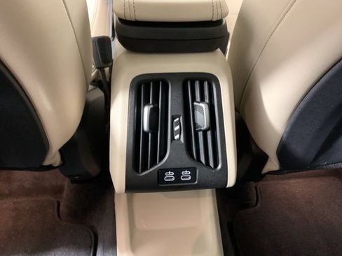 Used 2025 BMW X1 xDrive28i w/ Technology Package image 35