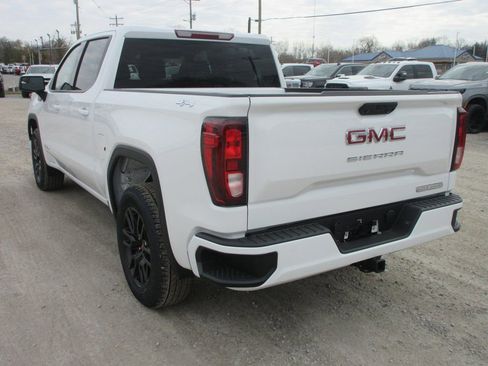 New 2026 GMC Sierra 1500 Elevation image 8