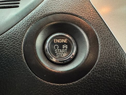 Used 2014 Ford Explorer Limited w/ Equipment Group 302A FWD image 17