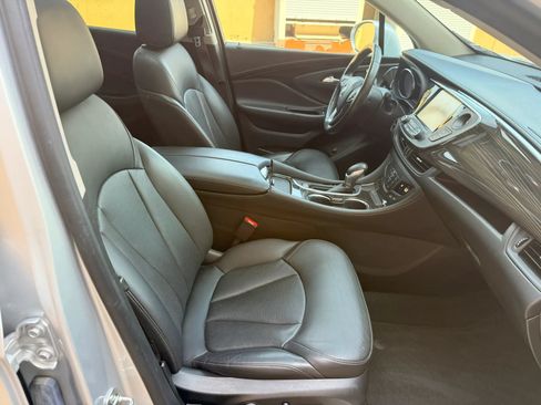 Used 2019 Buick Envision Essence FWD image 28