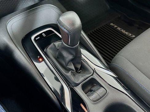 Used 2020 Toyota Corolla SE image 19