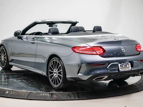 Used 2023 Mercedes-Benz C 300 Cabriolet image 2