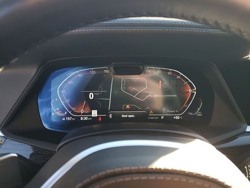 Used 2022 BMW X7 xDrive40i w/ M Sport Package image 37