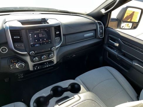 Used 2024 RAM 2500 Big Horn w/ Bed Utility Group image 15
