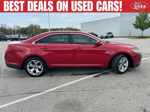 Used 2012 Ford Taurus SEL FWD image 2