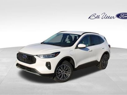 New 2025 Ford Escape SE
