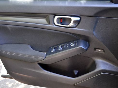 Used 2022 Honda Civic Sport image 14