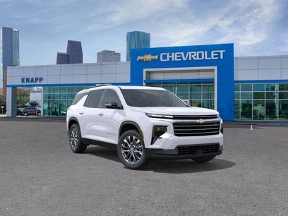 New 2026 Chevrolet Traverse LT w/ Sun and Wheel Package