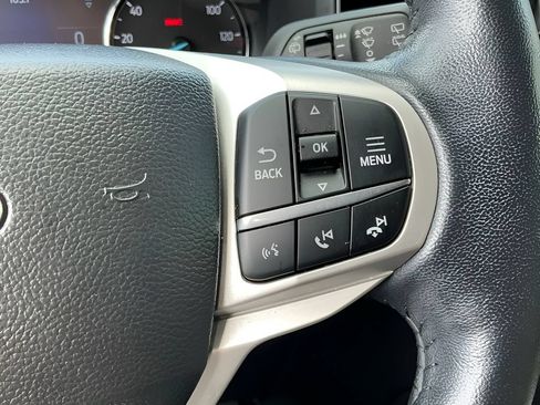 Used 2023 Ford Explorer XLT w/ Equipment Group 202A RWD image 32