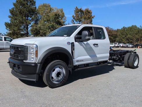 New 2026 Ford F450 XL image 7