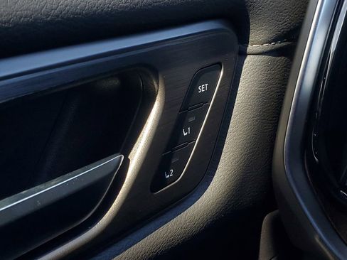 New 2026 Nissan Armada Platinum image 11