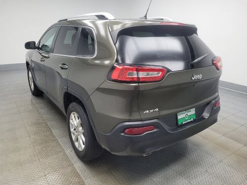 Used 2015 Jeep Cherokee Latitude w/ Cold Weather Group AWD/4WD image 5