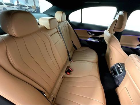 Certified 2025 Mercedes-Benz E 350 4MATIC Sedan w/ Winter Package image 19
